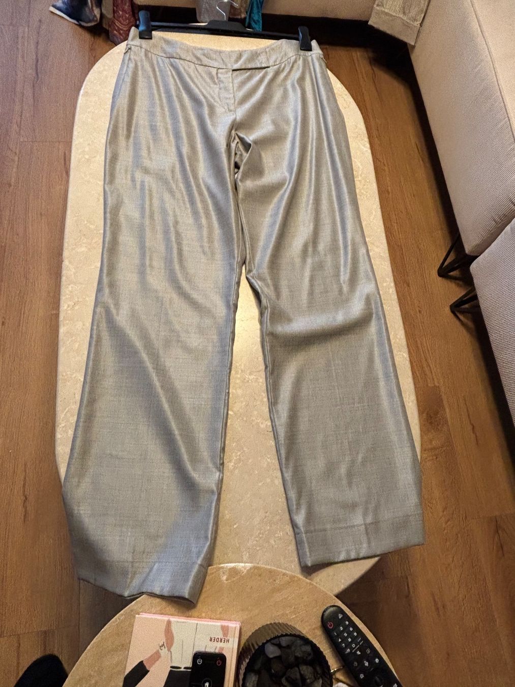 Akris Pantaloni: Akris Marlenehose Seide/Wolle – Usato da St. Margrethen SG venduto da dijanaO 3