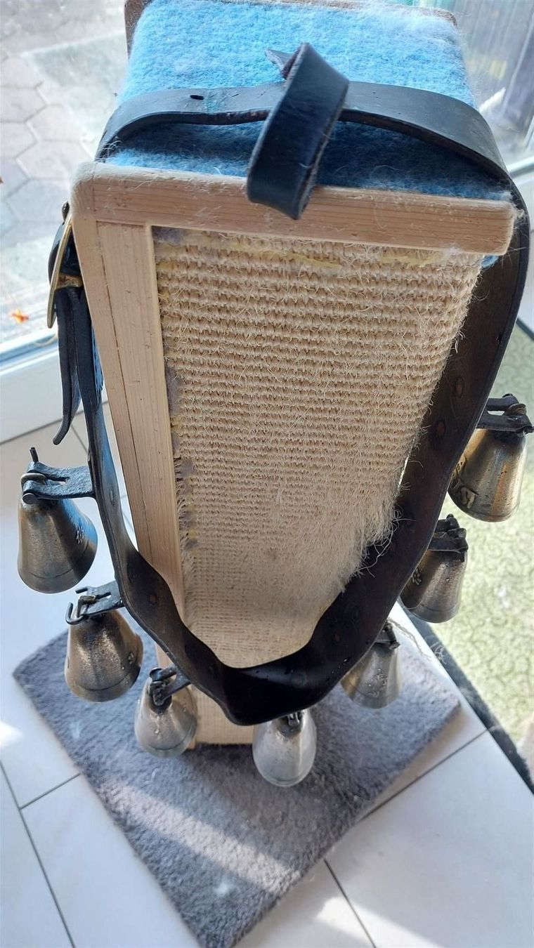 Cloches & sonnailles: Pferdegeschell mit 7 Glocken – D'occasion à Ebnat-Kappel par sentira 3