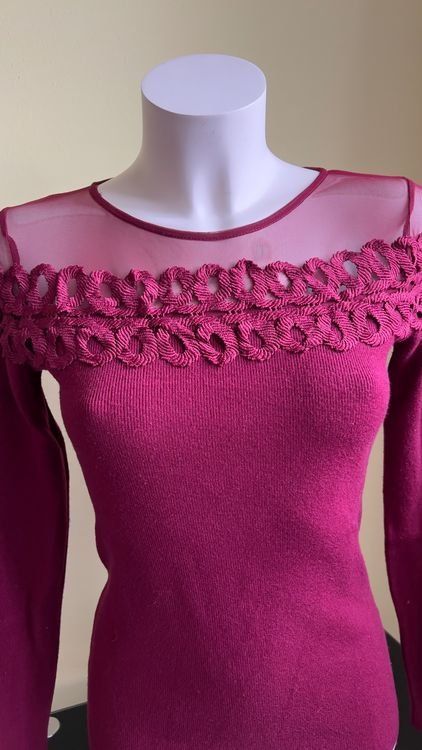 Maglioni & Felpe: ELEGANTER PULLOVER MIT BESTICKUNG IN BORDEAUX 38 – Nuovo (secondo la descrizione) da Pfäffikon ZH venduto da Ruth8 1