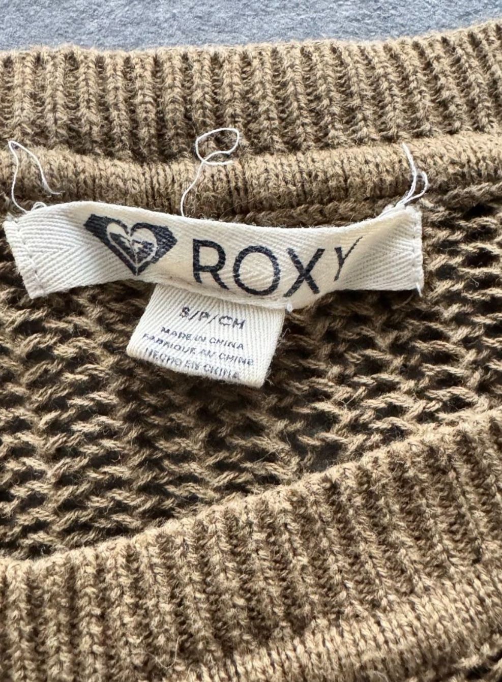 Roxy Pulls & Sweat-shirts: Roxy Strickpullover , Grösse S/M – D'occasion à Montreux par canori 1