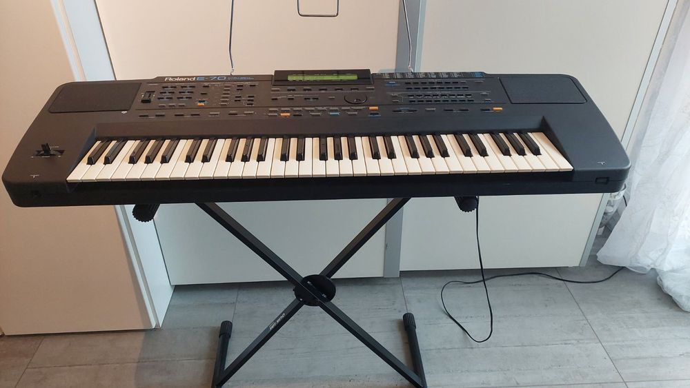 Roland e70 deals intelligent synthesizer