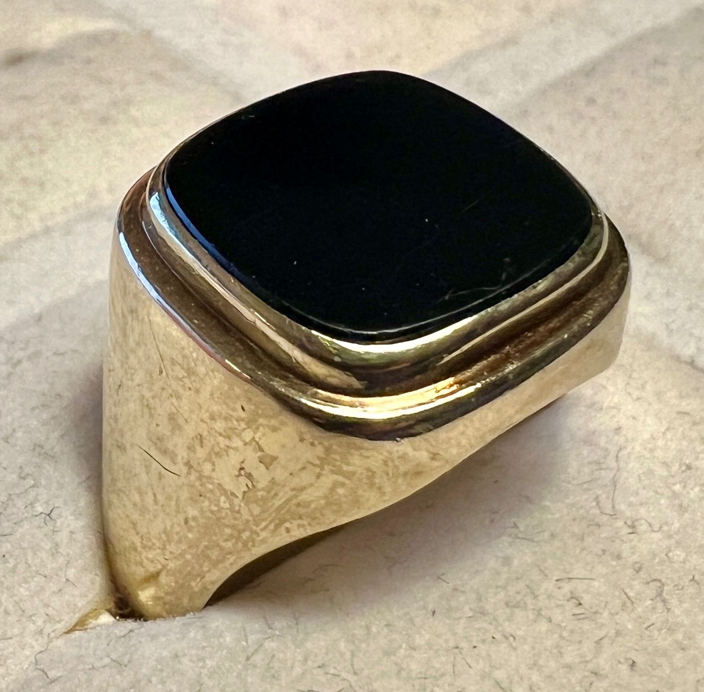 Anelli: Gold-Ring 14K mit Onyx – Usato da Chur venduto da Penting1935 1