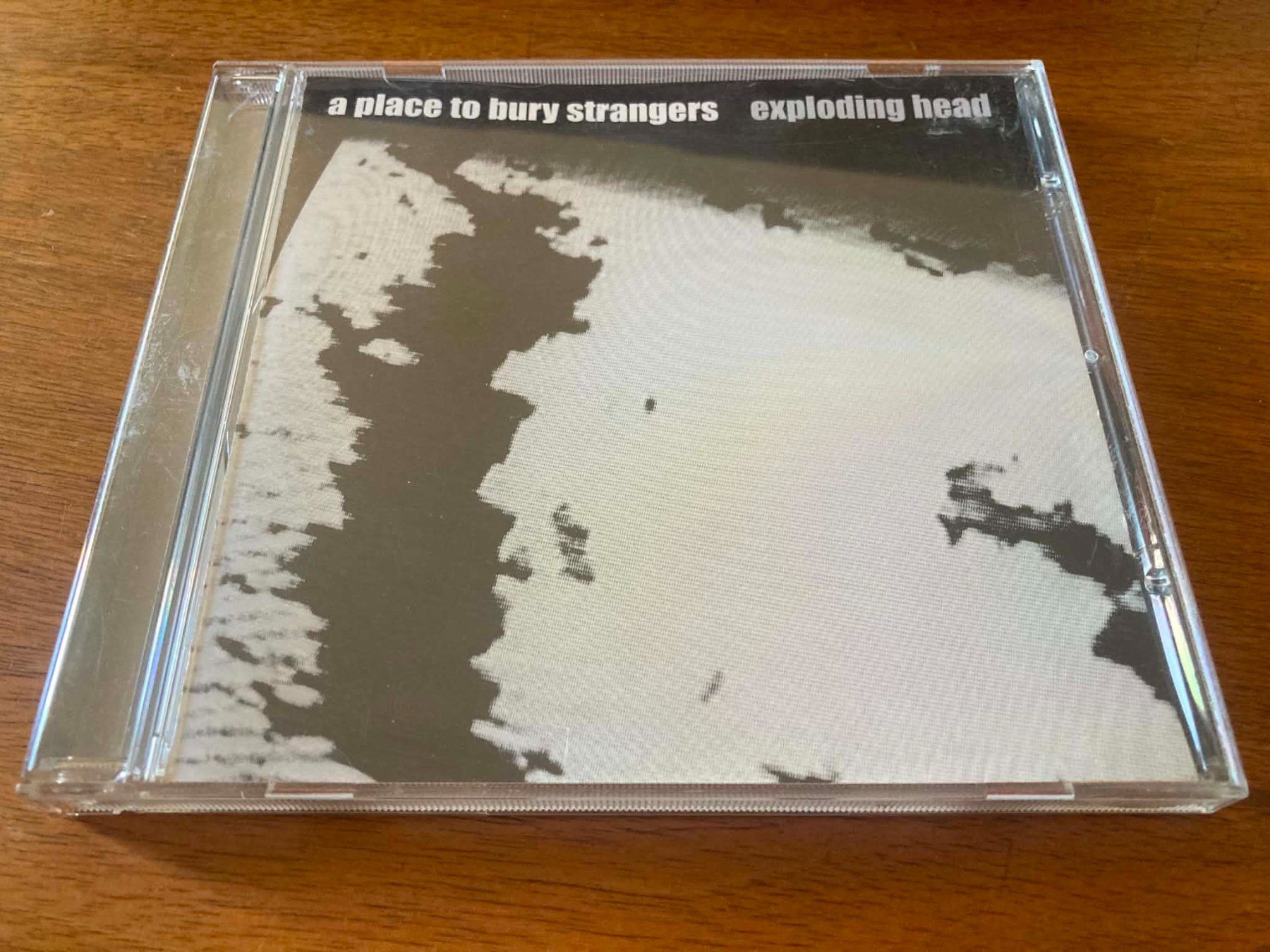 CDs: A Place To Bury Strangers – Exploding Head CD – Gebraucht aus Lausanne von sim_bc8q