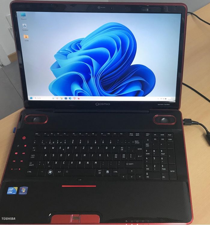 Toshiba Qosmio X500 vom Jahrgang 2009 Kaufen auf Ricardo