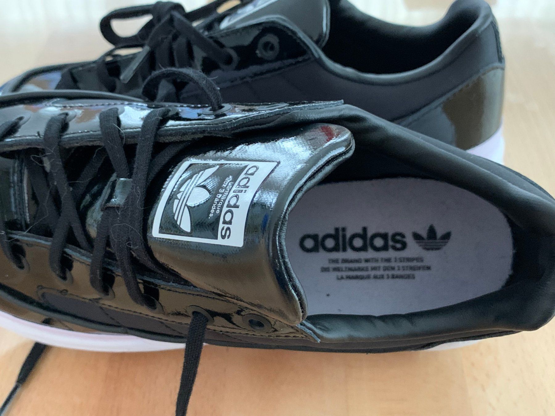 Adidas Scarpe da donna: ADIDAS Turnschuhe Gr. 41 – Nuovo (secondo la descrizione) da Wetzikon ZH venduto da EvisStore 4