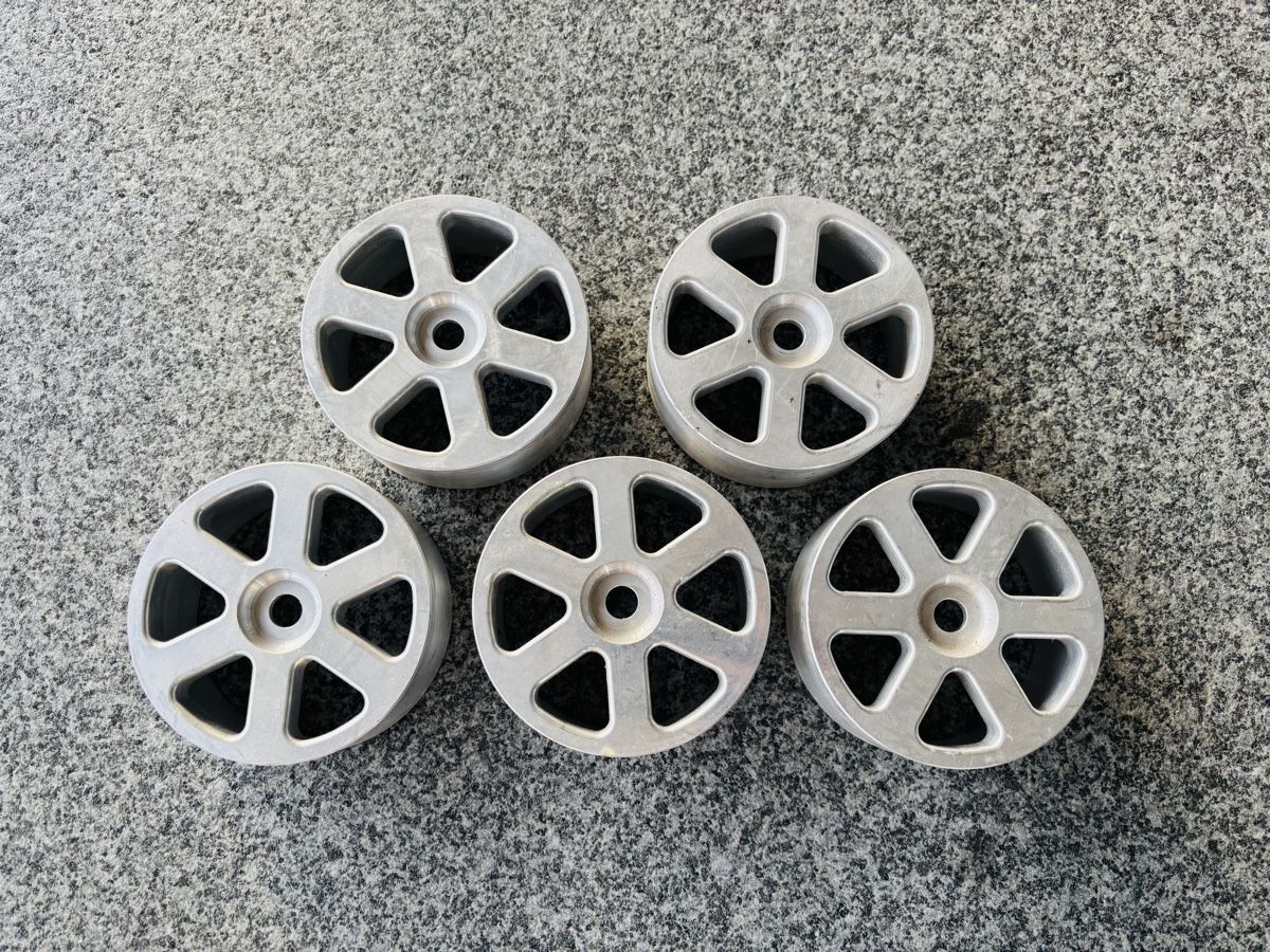 Modellismo RC: RC Aluminiumfelgen 1:8 – Nuovo (secondo la descrizione) da Lachen SZ venduto da snick44
