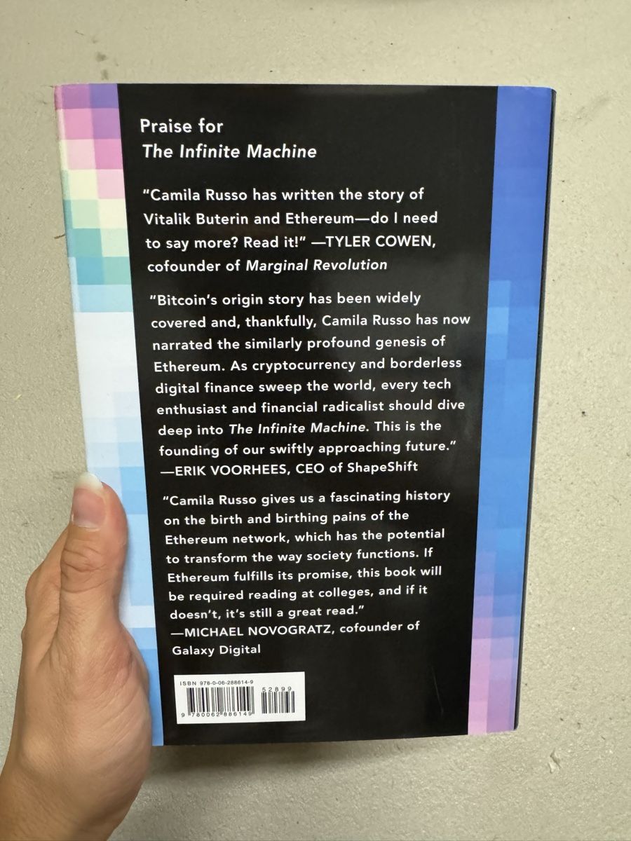 Libri: Buch "The Infinite Machine" – Nuovo (secondo la descrizione) da Aarau venduto da faXse 1