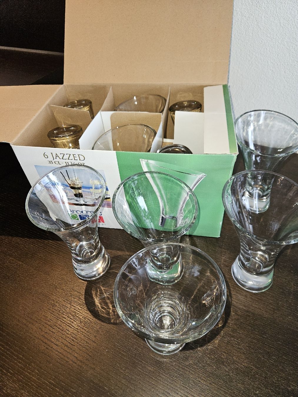 Bicchieri: Coupe Jazzed Arcoroc 11 Stück – Usato da Morschach venduto da Hanswi 1