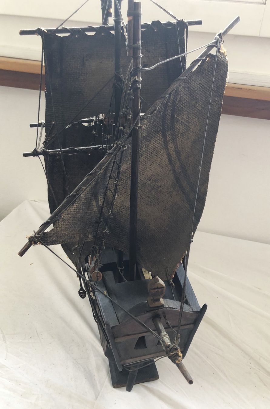 Kit di modellismo & Modellini statici: Schiff - Modell - Holz - schwarz - Piratenschiff - gross – Usato da Schaffhausen venduto da durruti 7