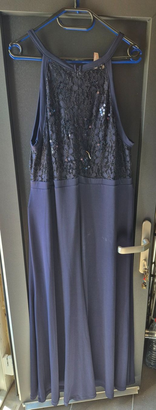 Vestiti: Kleid – Nuovo (secondo la descrizione) da Wislikofen venduto da Ana.Gomes 5