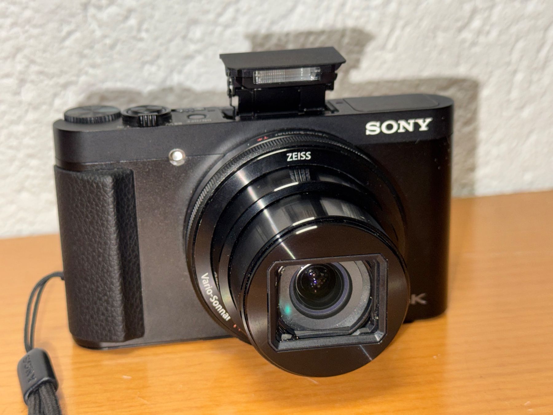 Sony Kamera: Sony DSC-HX99 4K Digital Kamera – Gebraucht aus Kaiseraugst von winnetou04