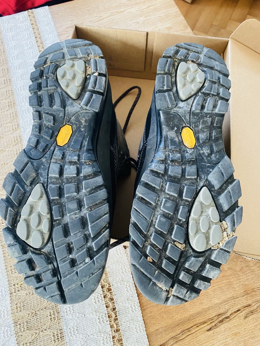 Salomon Chaussures hommes: Iowa Wanderschuhe  44.5 – D'occasion à Wohlen AG par Barbara.72 2