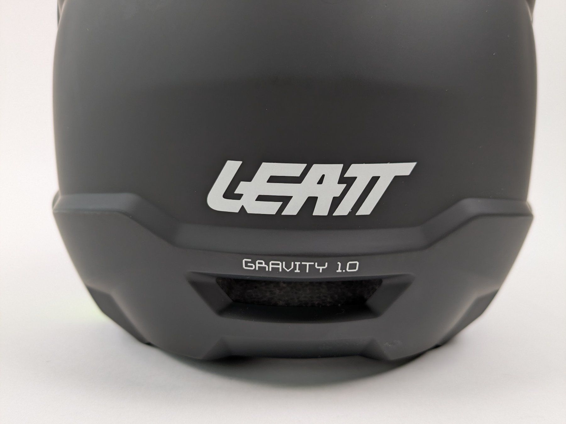 Leatt Caschi: LEATT Gravity 1.0 MTB-Junior Velohelm – Nuovo (secondo la descrizione) da Dintikon venduto da Restwert_Dintikon 4