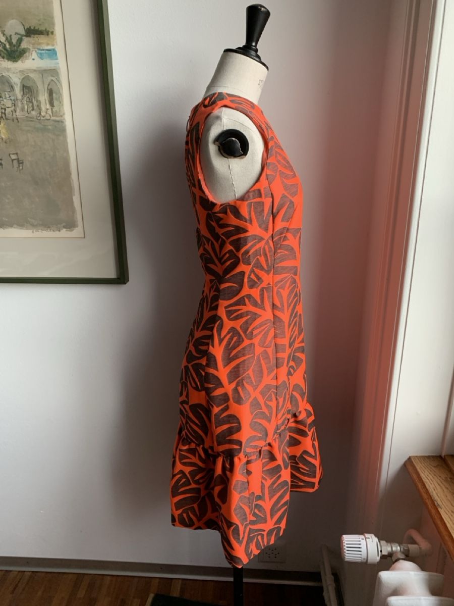 Akris Kleider: AKRIS: Extravagantes, orange gemustertes Kleid, 36 – Neu (gemäss Beschreibung) aus Luzern von designluzern