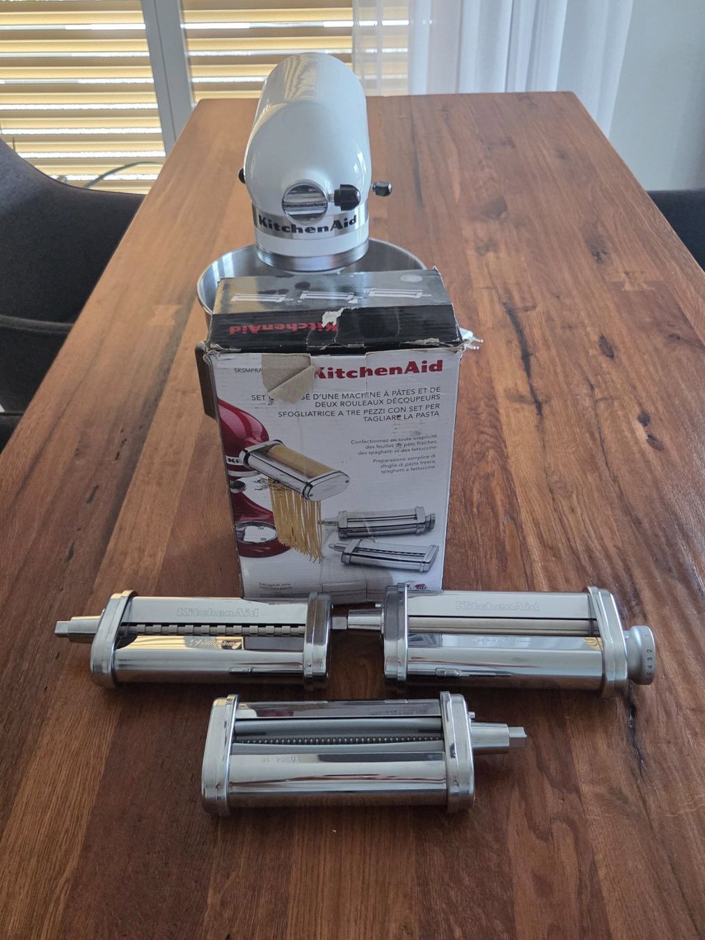 Kitchenaid Küchengeräte: Kitchen Aid Classic mit viel Zubehör – Gebraucht aus Benken SG von Schnife 2