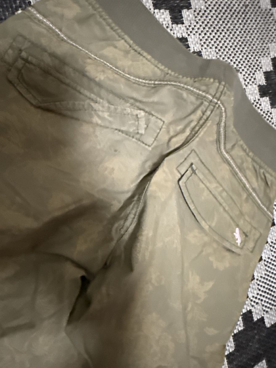 H&M Pantaloni: Kinder Hosen von L.O.G.G. H&M, Gr. 128 – Usato da Zürich venduto da Krikri21 4