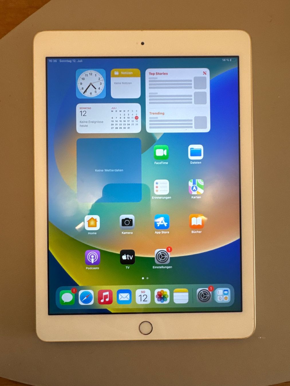 Apple Tablet PC: iPad 5 Generation 94% Akku Kapazität – Gebraucht aus Adliswil von Busys