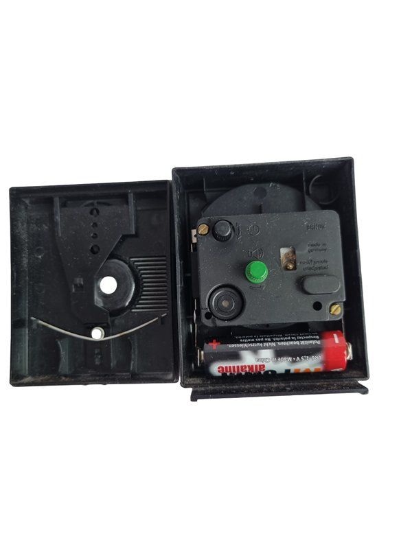 Braun Wecker: BRAUN Wecker – Gebraucht aus Wangen b. Olten von Restwert_Wangen 2