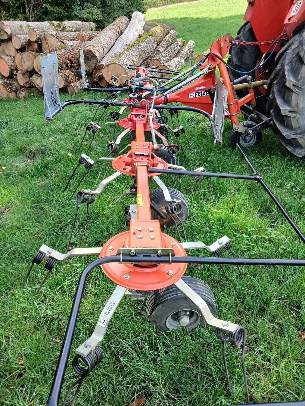 Fella Toutes les machines: Kreiselheuer Fella  – D'occasion à Wallenwil par lin_d6v8 1