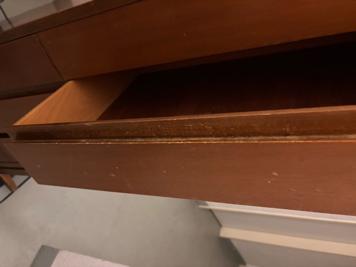 Cassettiere: Sideboard – Usato da Zürich venduto da Blumen027 2