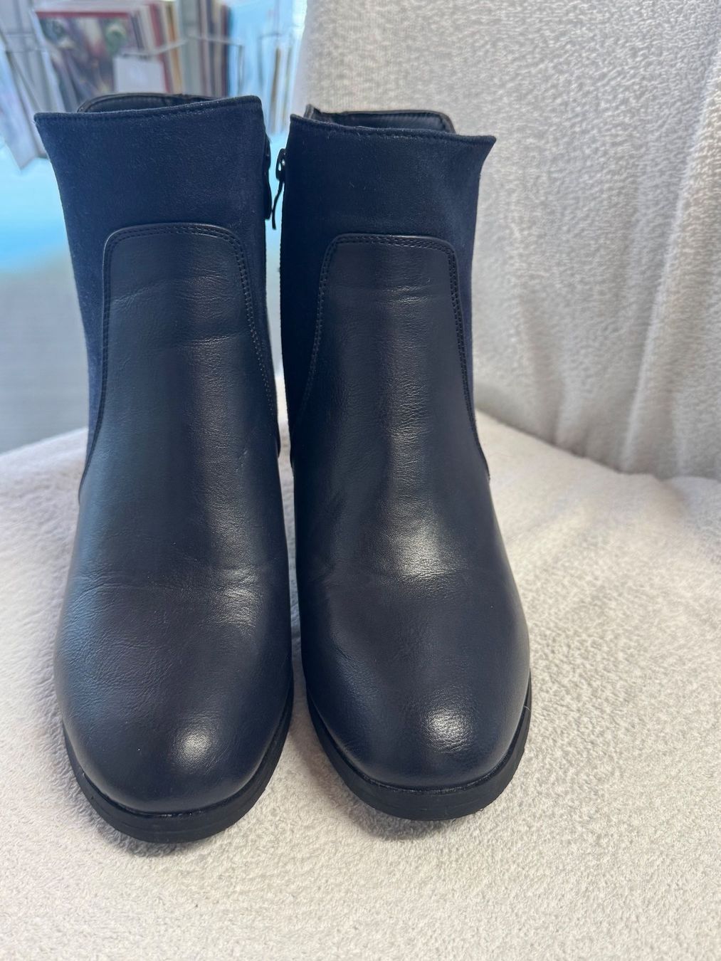 Chaussures femmes: Stiefelette Kunstleder dunkelblau Gr. 38 – Neuf avec emballage d'origine à Zäziwil par blackpearl 5