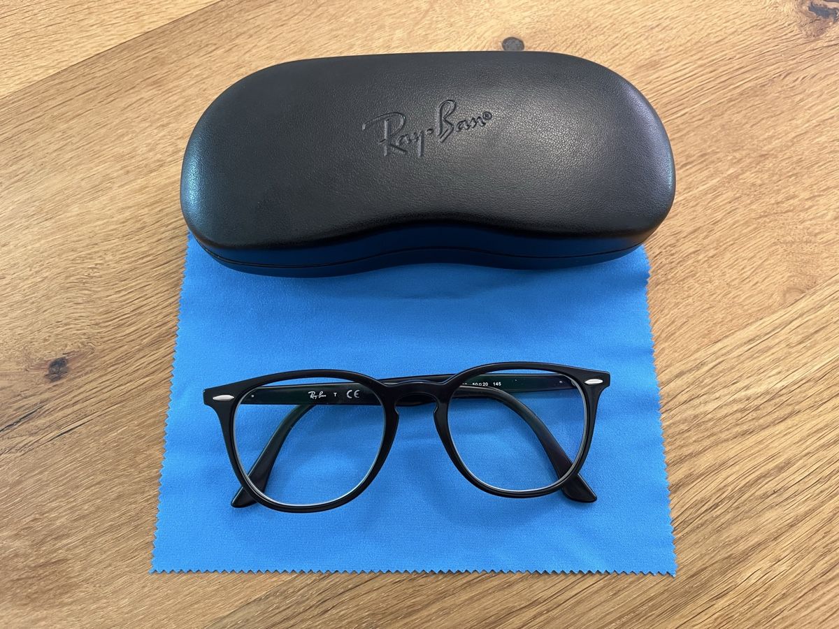 Ray-Ban Brillen & Gläser: Ray-Ban Brille schwarz – Gebraucht aus Rombach von bananalemon