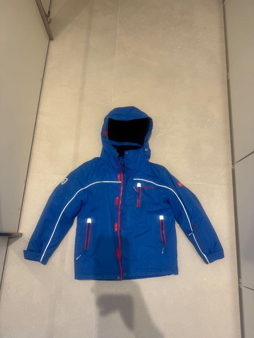 Trollkids Giacche & Cappotti: Trollkids Skijacke Gr. 128 – Usato da Unterengstringen venduto da thisandthat_1
