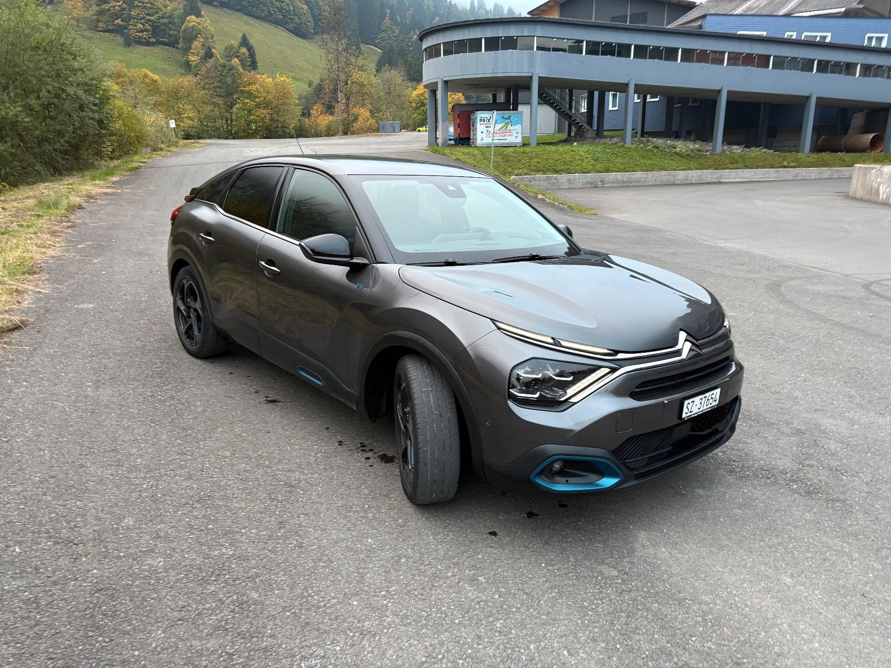 Citroën Automobili: Citroen ë-c4 50kwh Garantie bis 20.07.27 – Usato da Unteriberg venduto da Quatro 2
