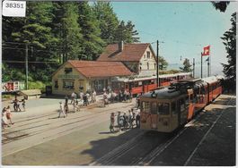 Üetliberg - Abfahrt der Üetlibergbahn in Zürich-Selnau