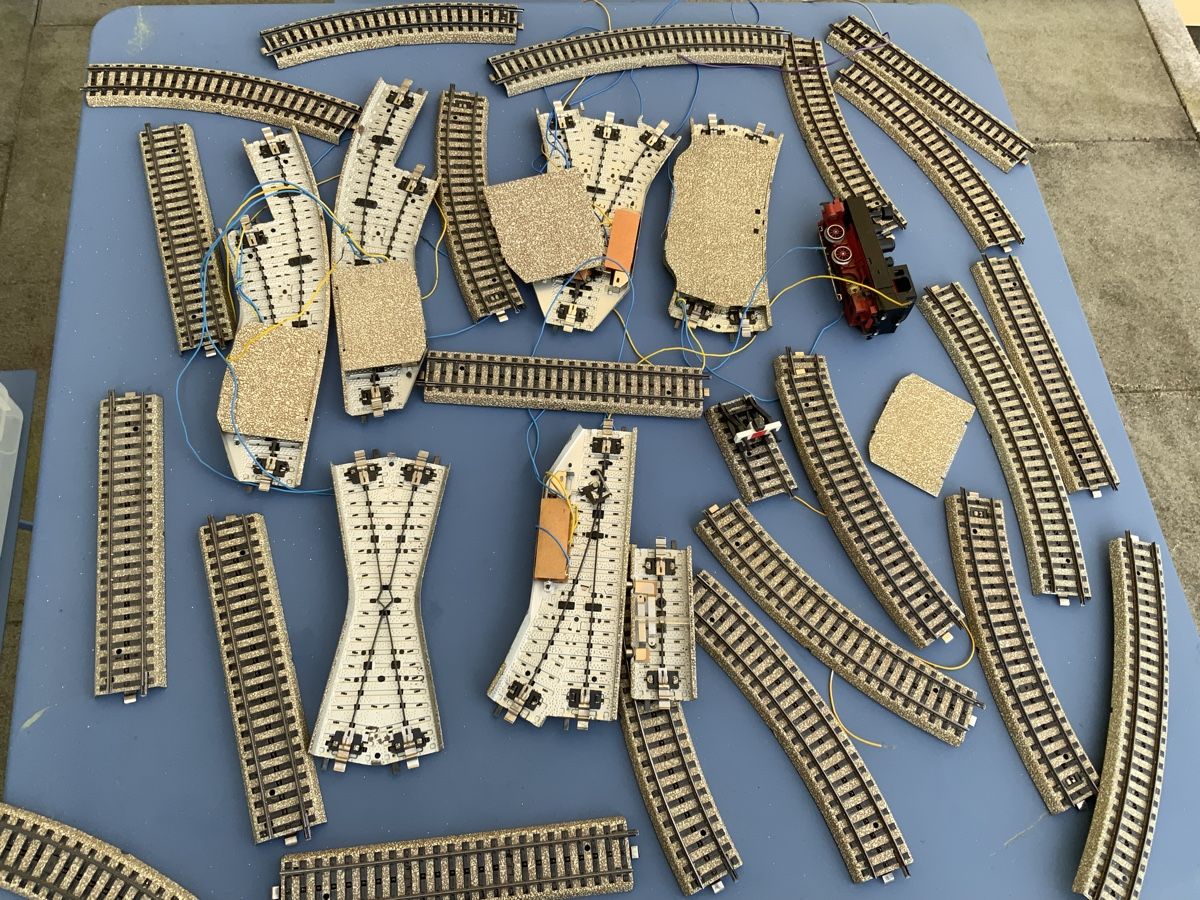 Märklin Modellini di ferrovie: Märklin Eisenbahn – Usato da Niederuzwil venduto da Miami1999 3