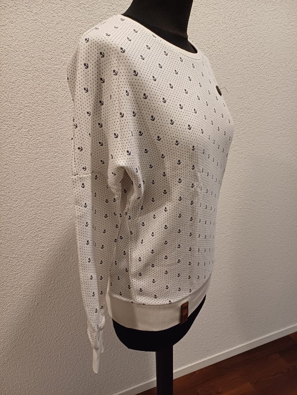 Naketano Maglioni & Felpe: Naketano Poullover xs mit Anker – Usato da Winterthur venduto da Smily-_- 1