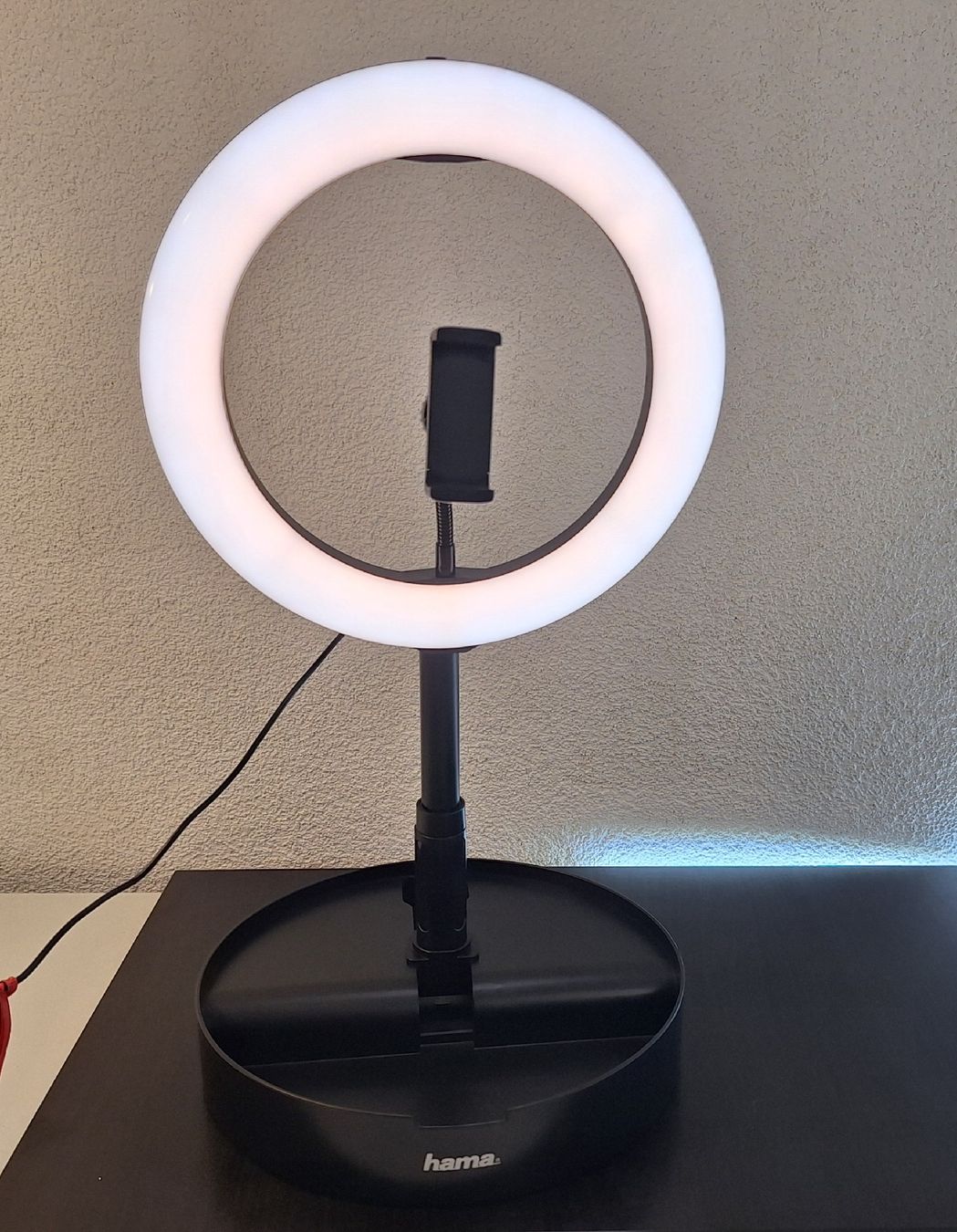Lampes: Hama LED Ring Light Spotlight FoldUp 102 – D'occasion à Horw par lee_mml6 2