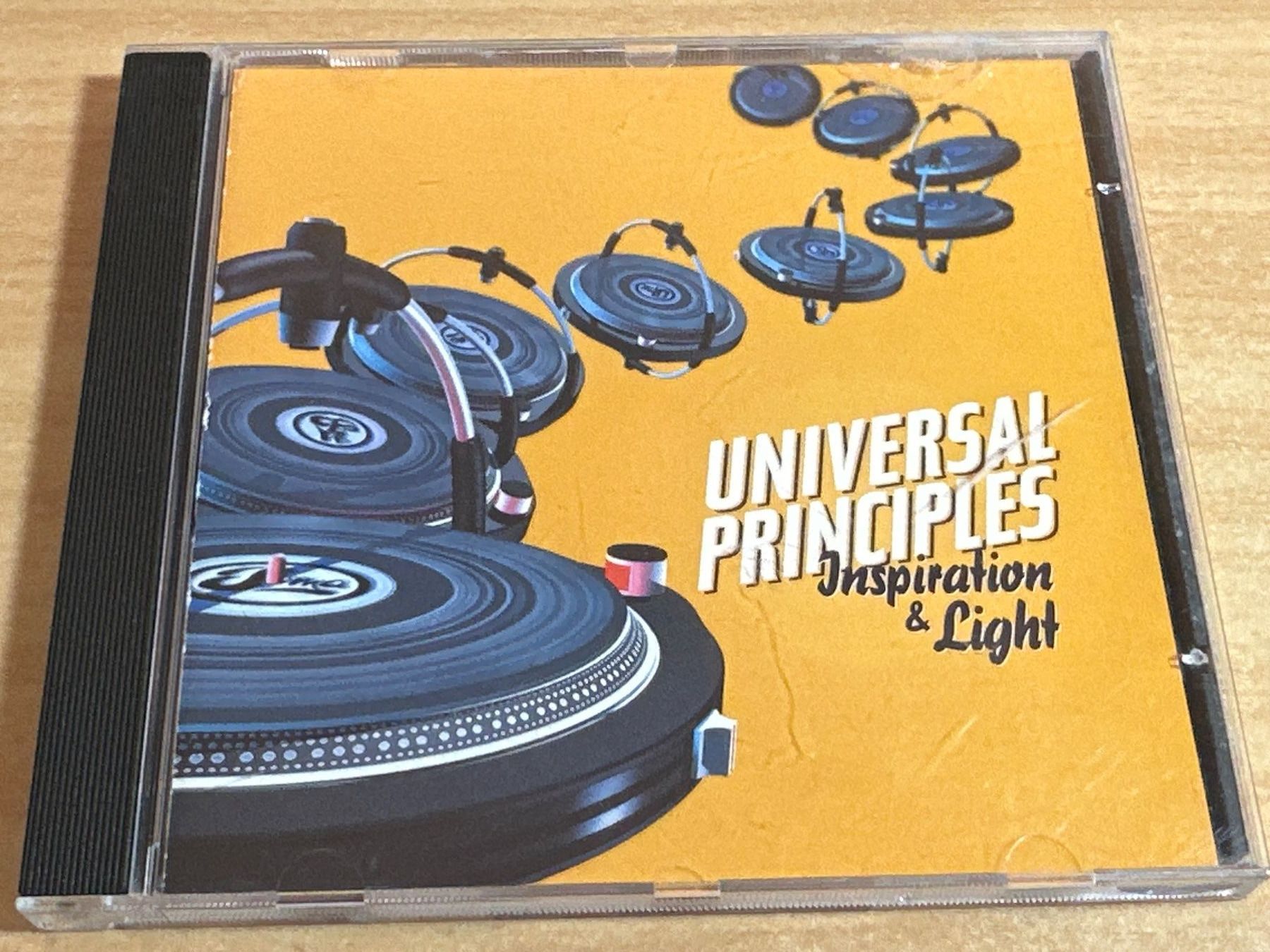 CDs: Universal Principles – Inspiration & Light – Gebraucht aus Rikon im Tösstal von Alpenmutz