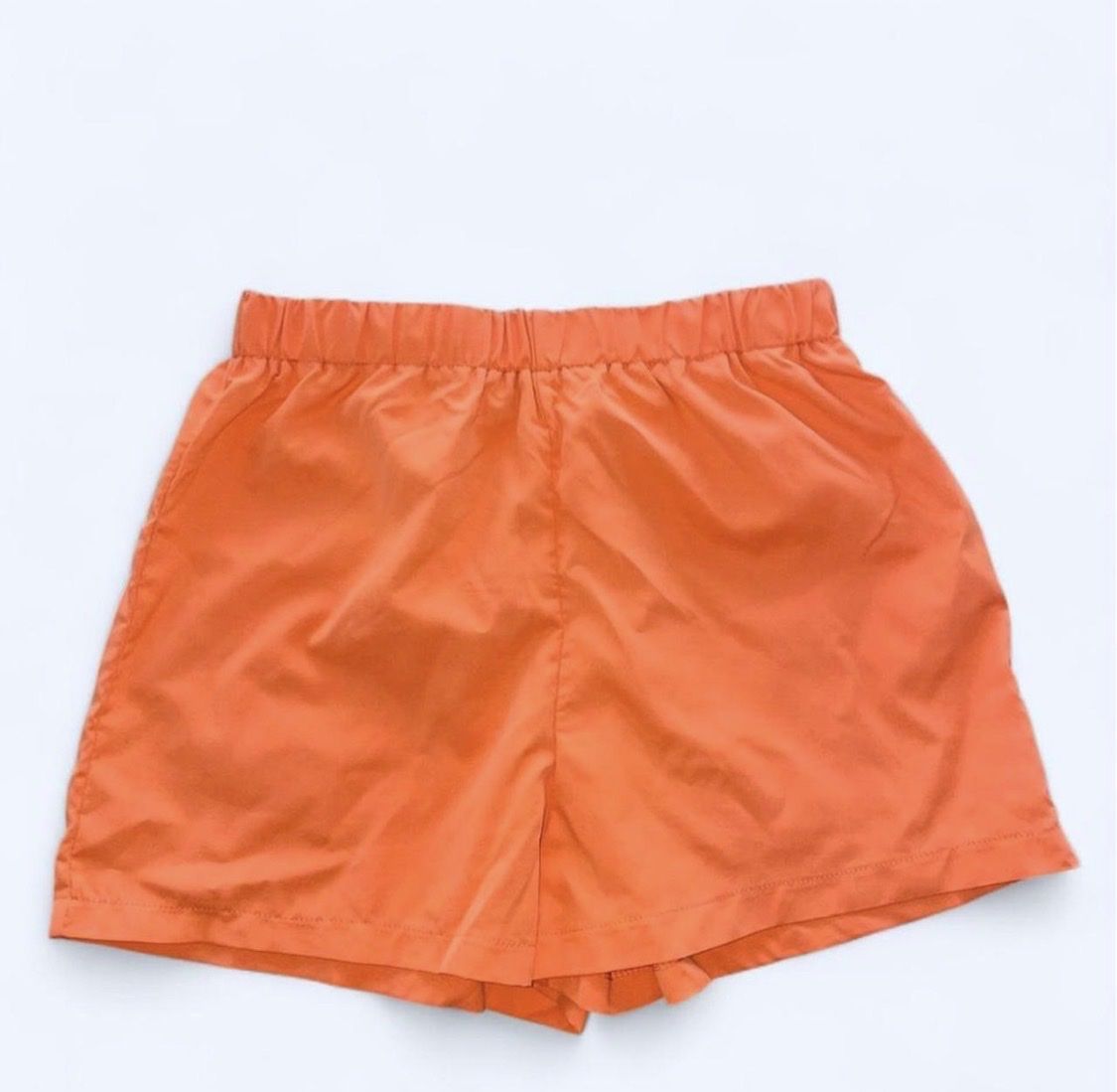 Lots de vêtements: Oranger Zweiteiler – D'occasion à Zürich par Ivadodo 2