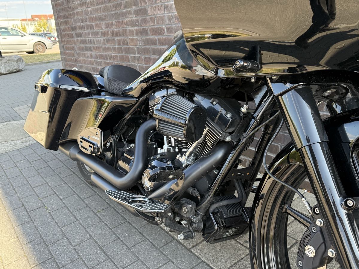 Harley-Davidson Touring: Harley Davidson Road Glide Extrem Bagger – Usato da Rütihof venduto da elcheffe81 5