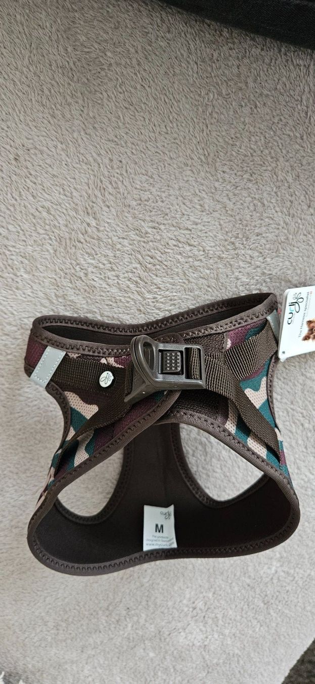 Leine & Halsband: Hundegschirr – Gebraucht aus Volketswil von James2012