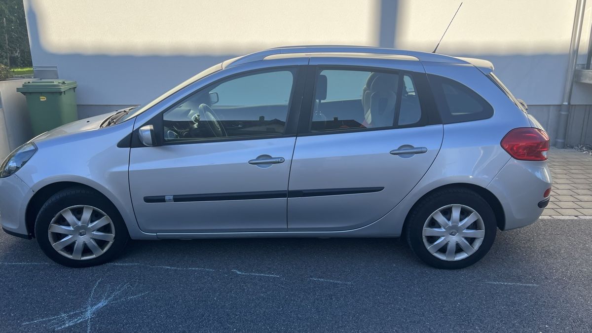 Renault Automobili: Renault Clio 1.2 16V T – Usato da Widnau venduto da flohmi84 4
