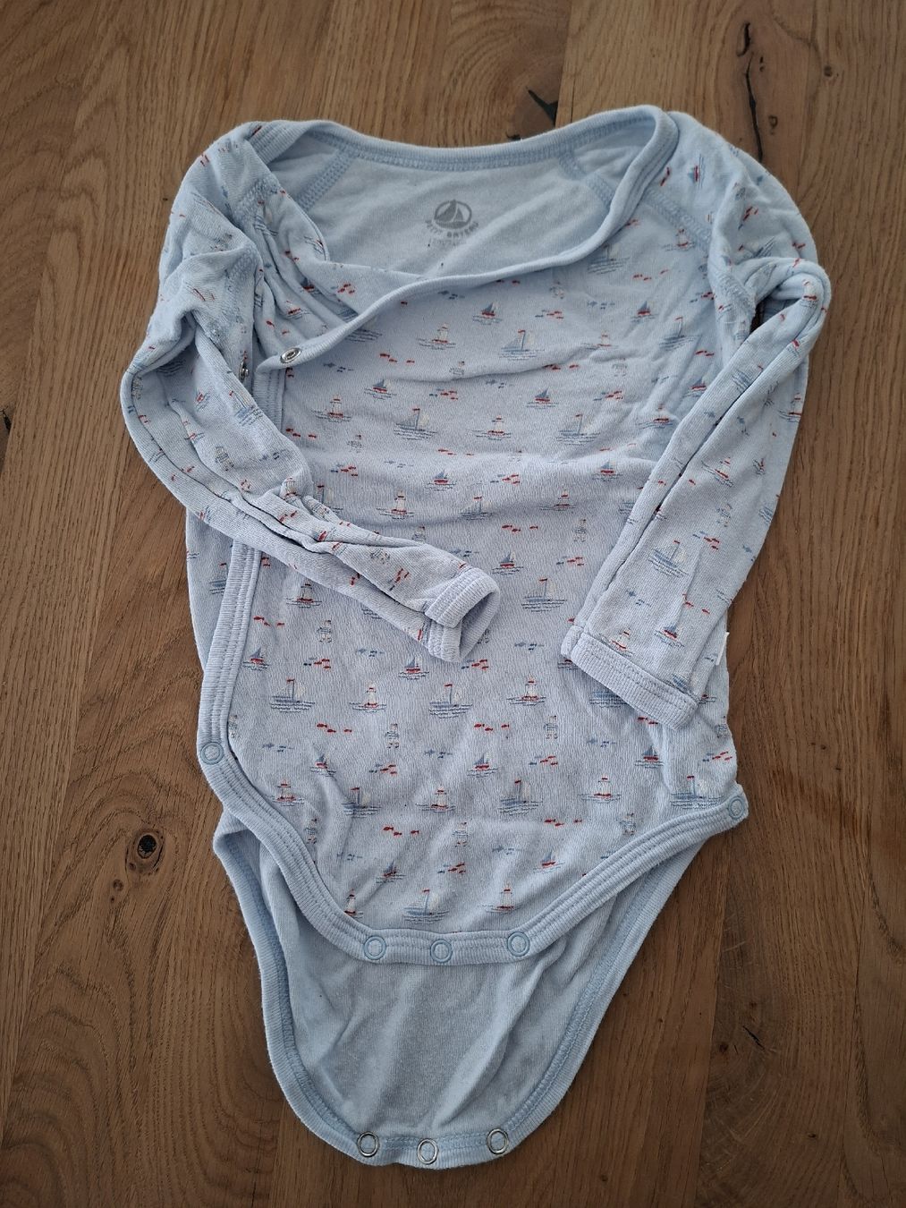 Petit Bateau Kleiderpakete & -sets: Petit Bateau Bundle 12 Monate/74 – Gebraucht aus Frenkendorf von Sir_marlin 1