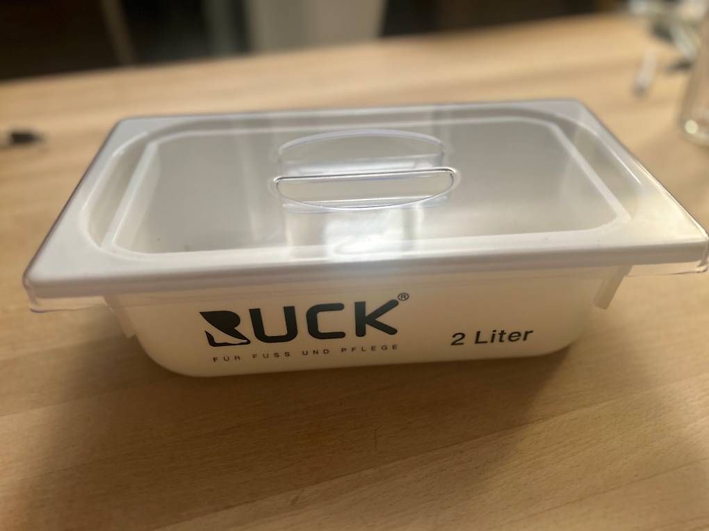 Attrezzature mediche: RUCK Instrumentenwanne, 2 Liter – Usato da Hinteregg venduto da jmcr_1