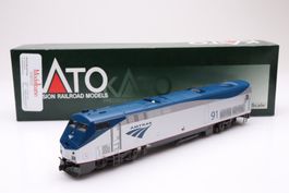 Kato 37-6108 Amtrah Phase GEP42 "Genesis DC, H0