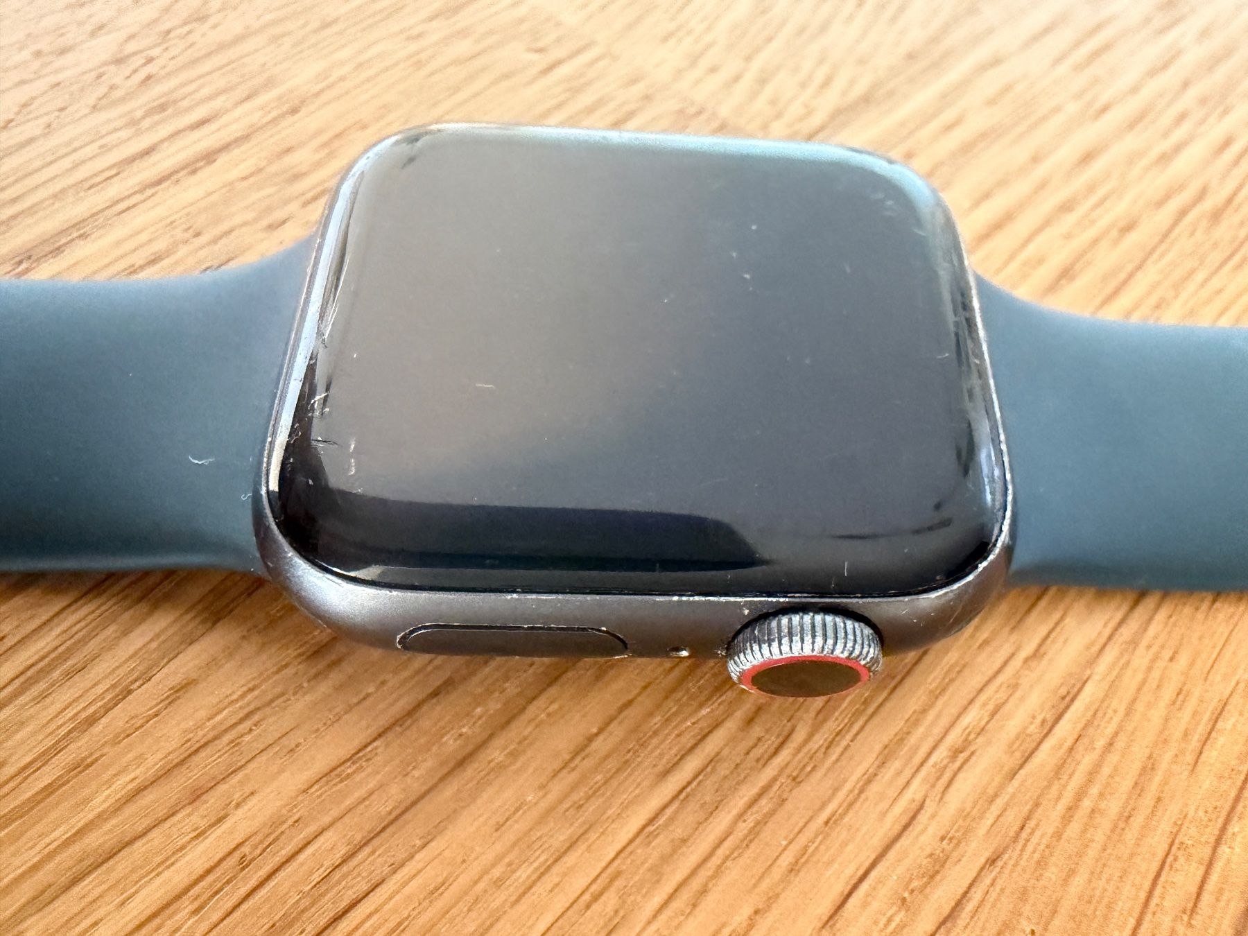 Apple Smartwatch: Apple Watch Series 6 GPS + Cellular – D'occasion à Schupfart par JayKopp 2