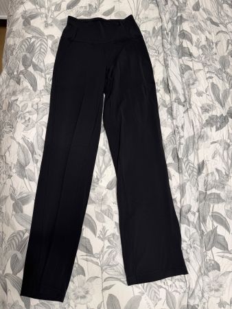 Lululemon Align Wide Leg Schwarz - Grösse US 6 / EU S