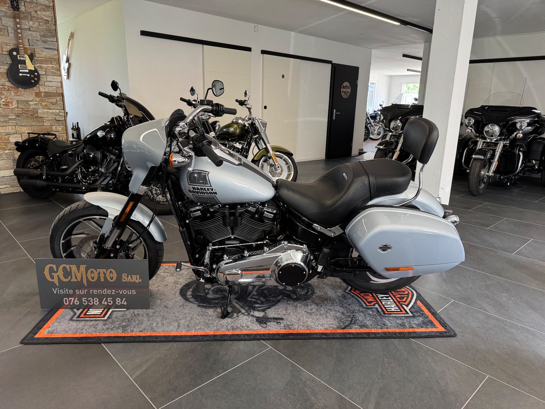 Harley-Davidson Chopper: Harley Davidson Softail Sport Glide 107 LEASING POSSIBLE – Usato da Echallens venduto da HD90 5