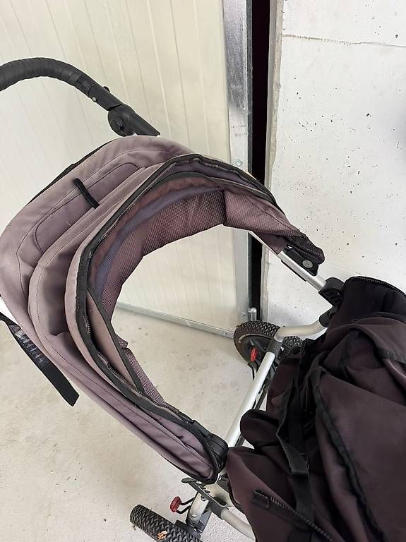 Kinderwagen: Passeggino Mountain Buggy gratis – Gebraucht aus Zürich von thi_d2v5 1