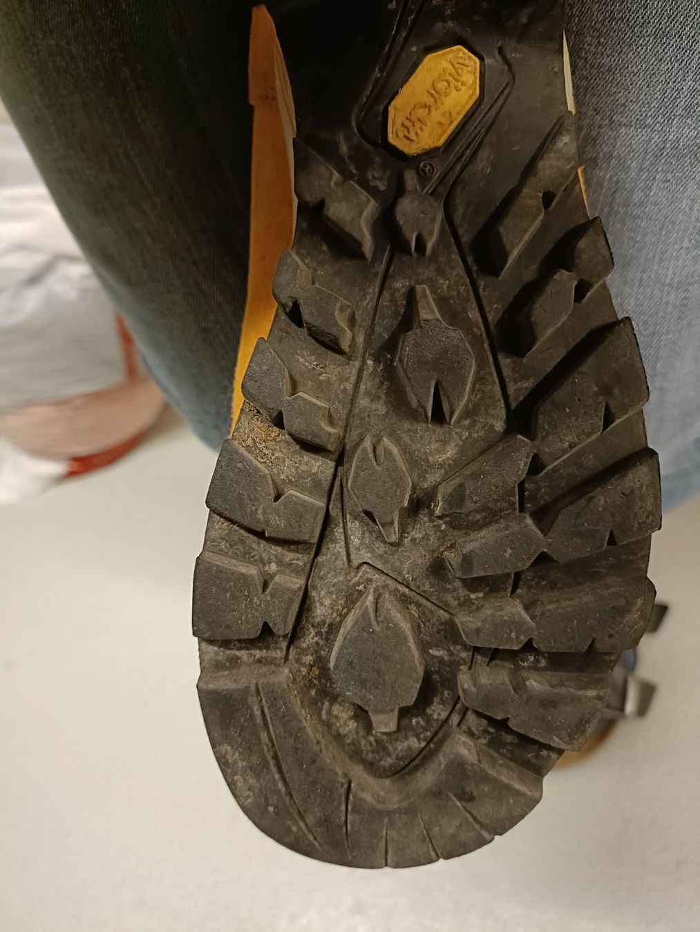 Lowa Damenschuhe: Bergschuh – Neu (gemäss Beschreibung) aus Zweisimmen von volkscar 5
