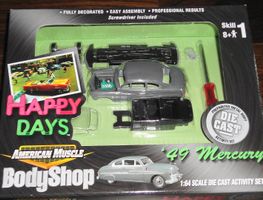 AMERICAN MUSCLE '49 MERCURY HAPPY DAYS 1:64 DIE CAST KIT