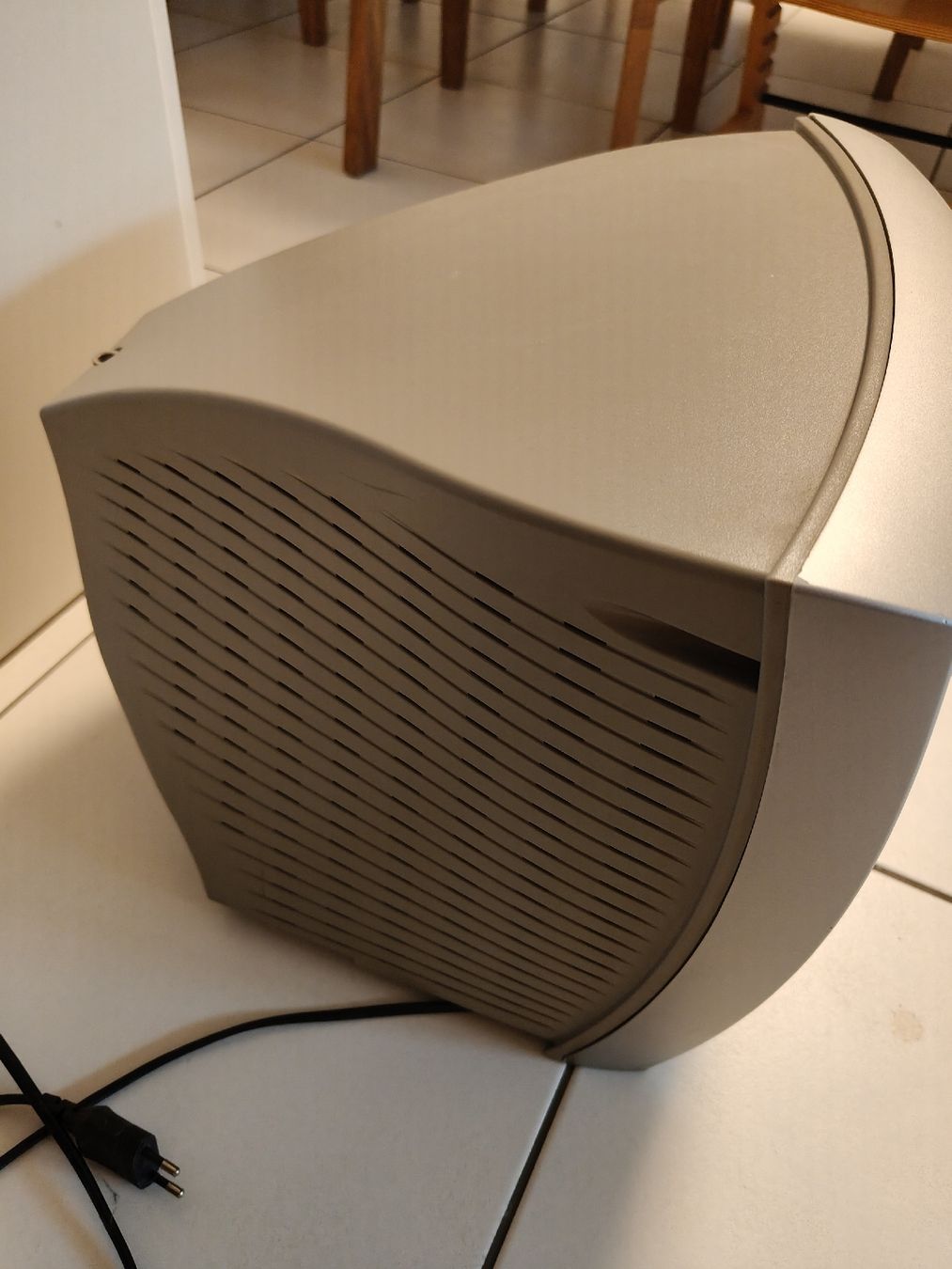 Televisori: Melectronics CRT TV / Röhrenfernseher – Usato da Gasel venduto da Realrumblejack 1