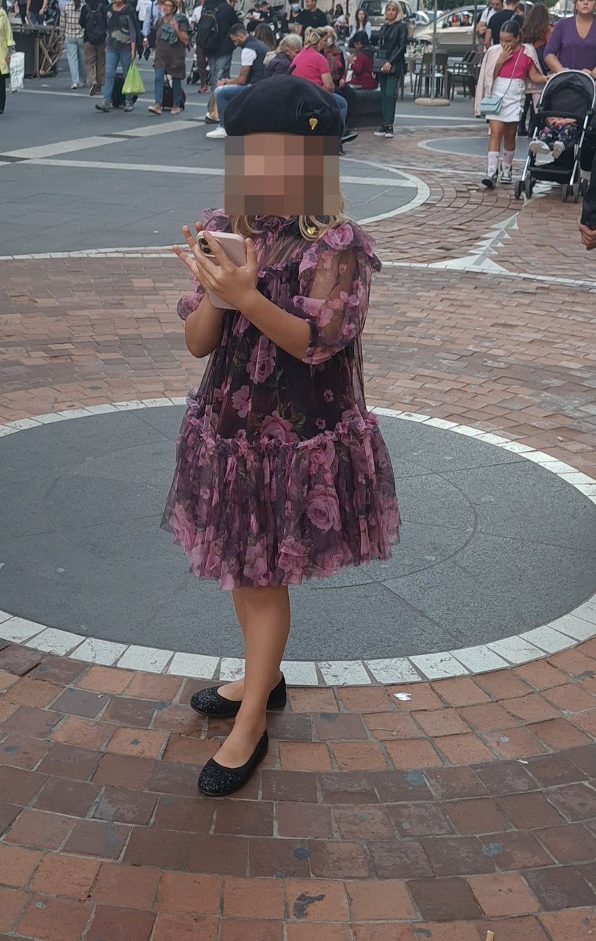 Vestiti & Gonne: Mädchen Kleid, 8 - 9 Jahres – Usato da Wettswil venduto da sacalu007 2