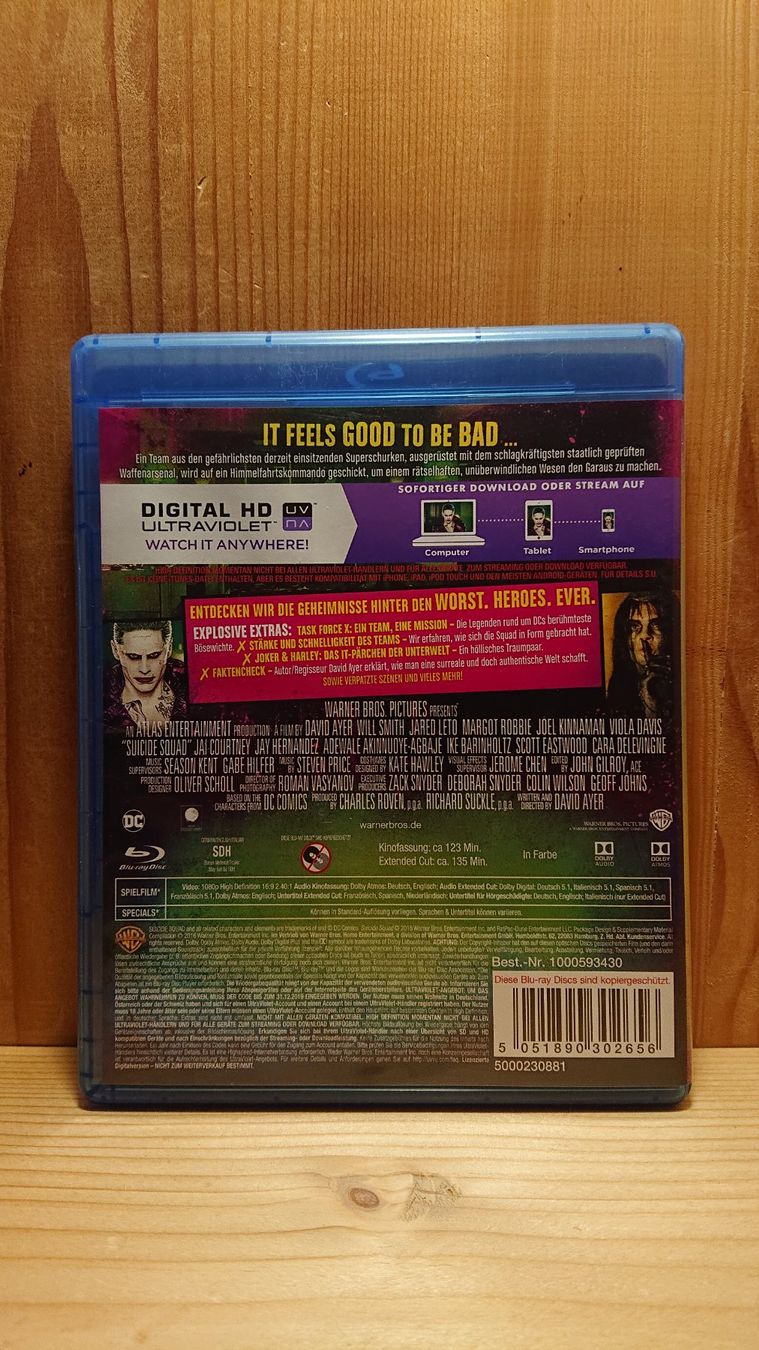 Tutti i DVDs: SUICIDE SQUAD Blu-Ray mit Margot Robbie – Usato da Wilderswil venduto da Exebub 1