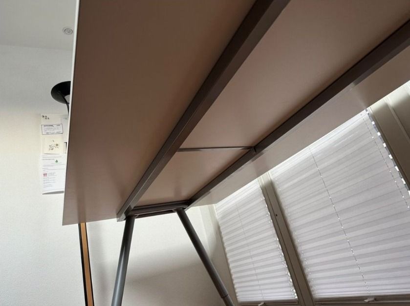 Scrivanie: Büropult 230cm x 90cm x 78cm – Usato da Lachen SZ venduto da Mark_SZ 2